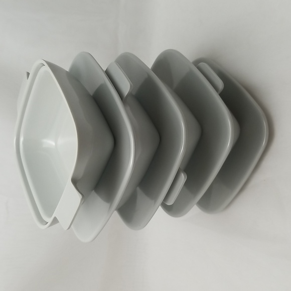 Brookpark Modern Design Gray Melamine Dinnerware - Picture 9 of 15